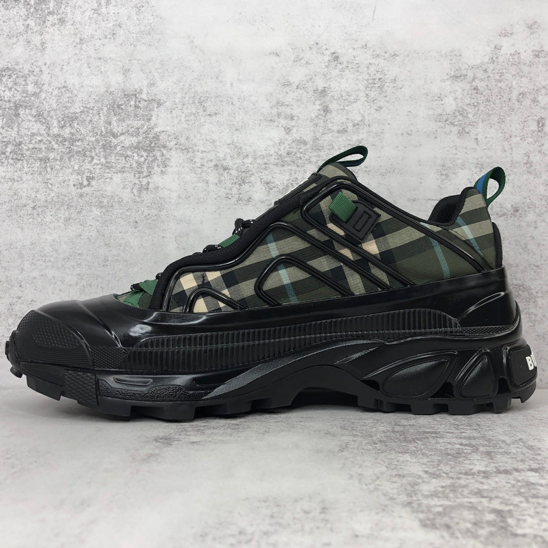 Burberry Arthur "Green"