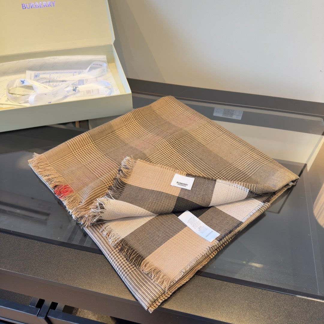 Burberry Cashmere Scarf "Beige"