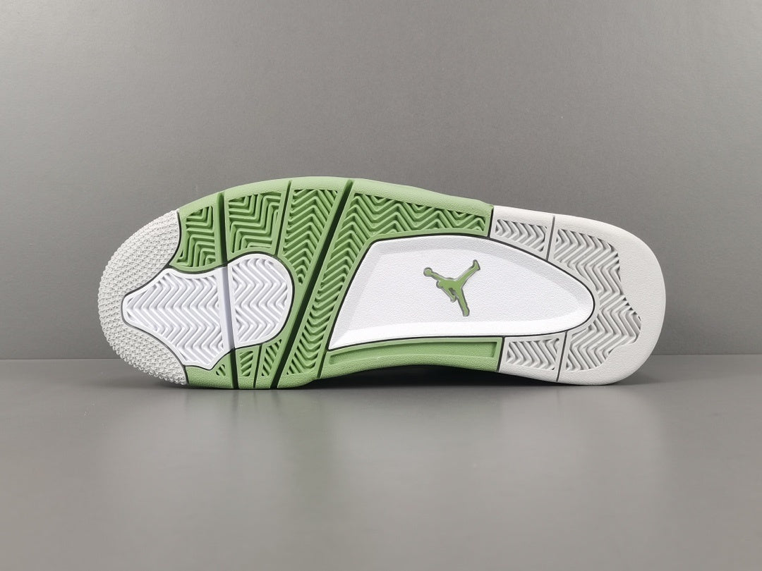 Air Jordan 4 Retro "Seafoam"