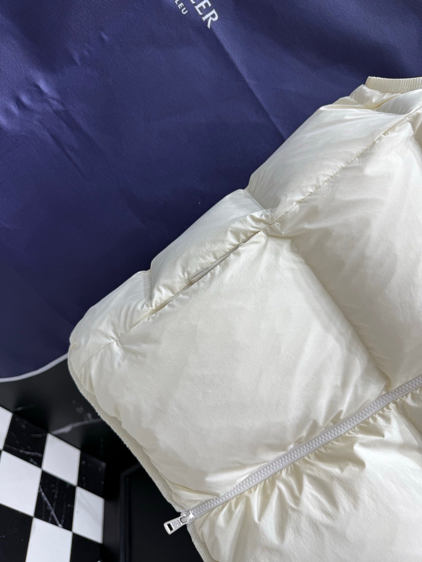 Moncler Almaz Down Vest "White"