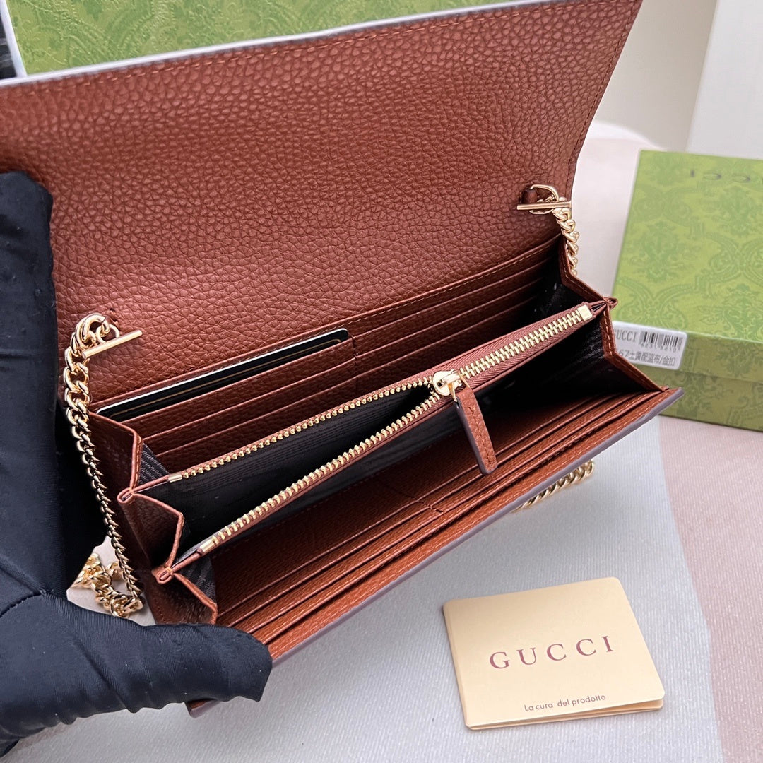 Gucci Jackie 1961 GG Continental Chain Wallet