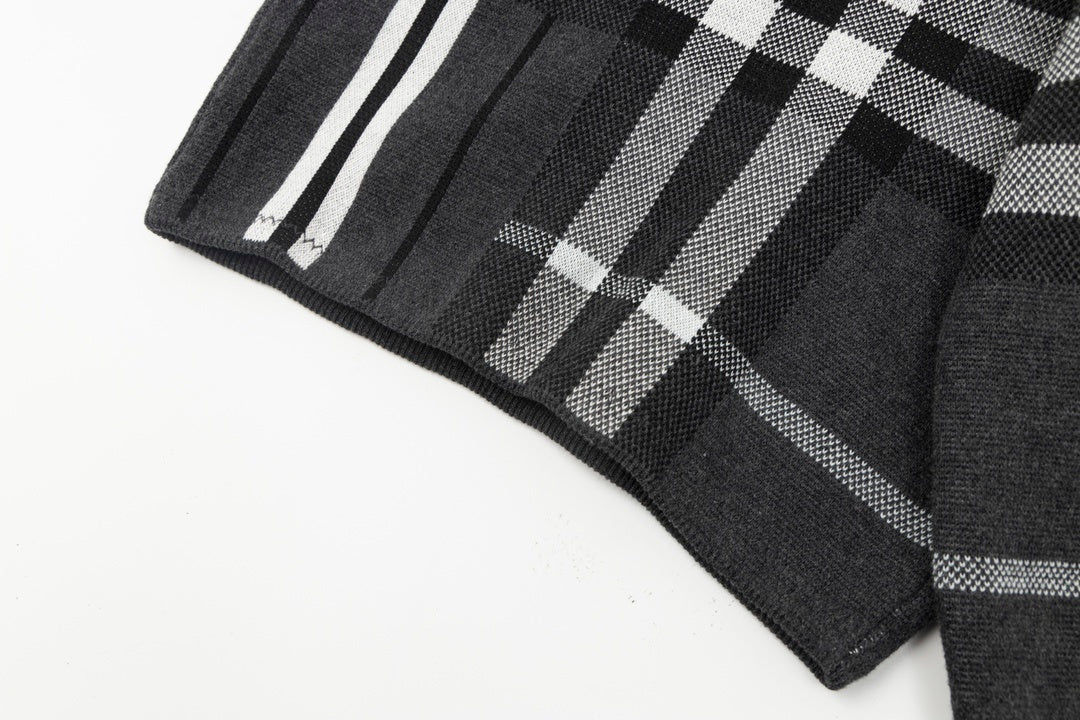 Burberry Shorts "Grey-Black"
