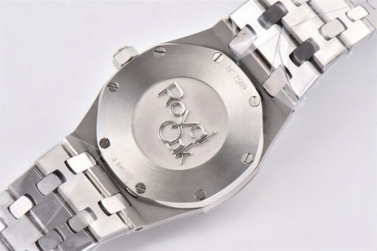Audemars Piguet Royal Oak 33mm White Dial