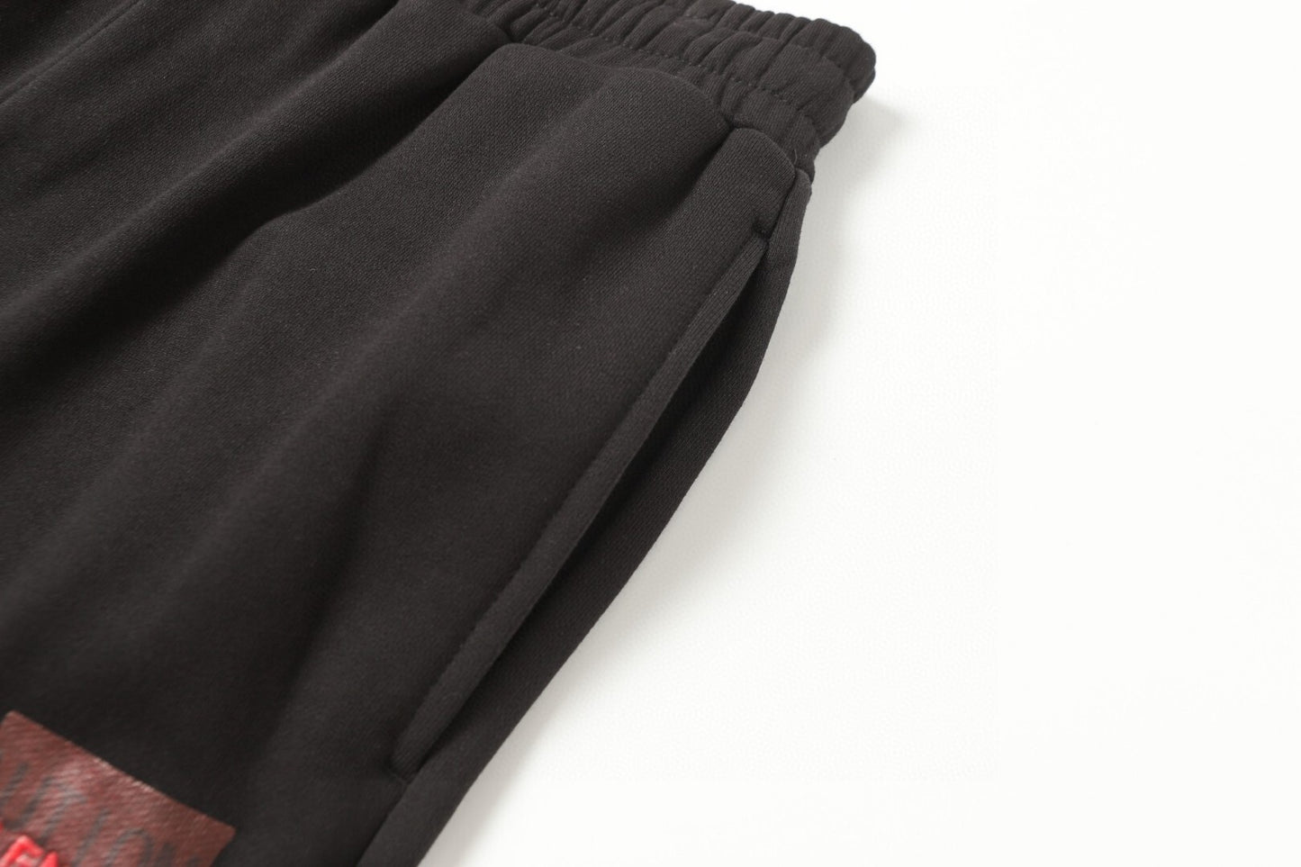 Balenciaga Shorts "Black-Red"