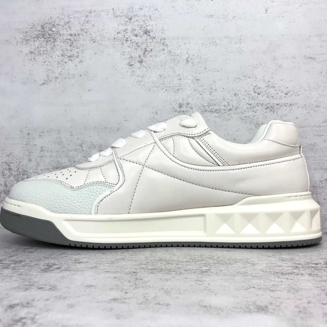 Valentino Garavani One Stud "White-Grey"