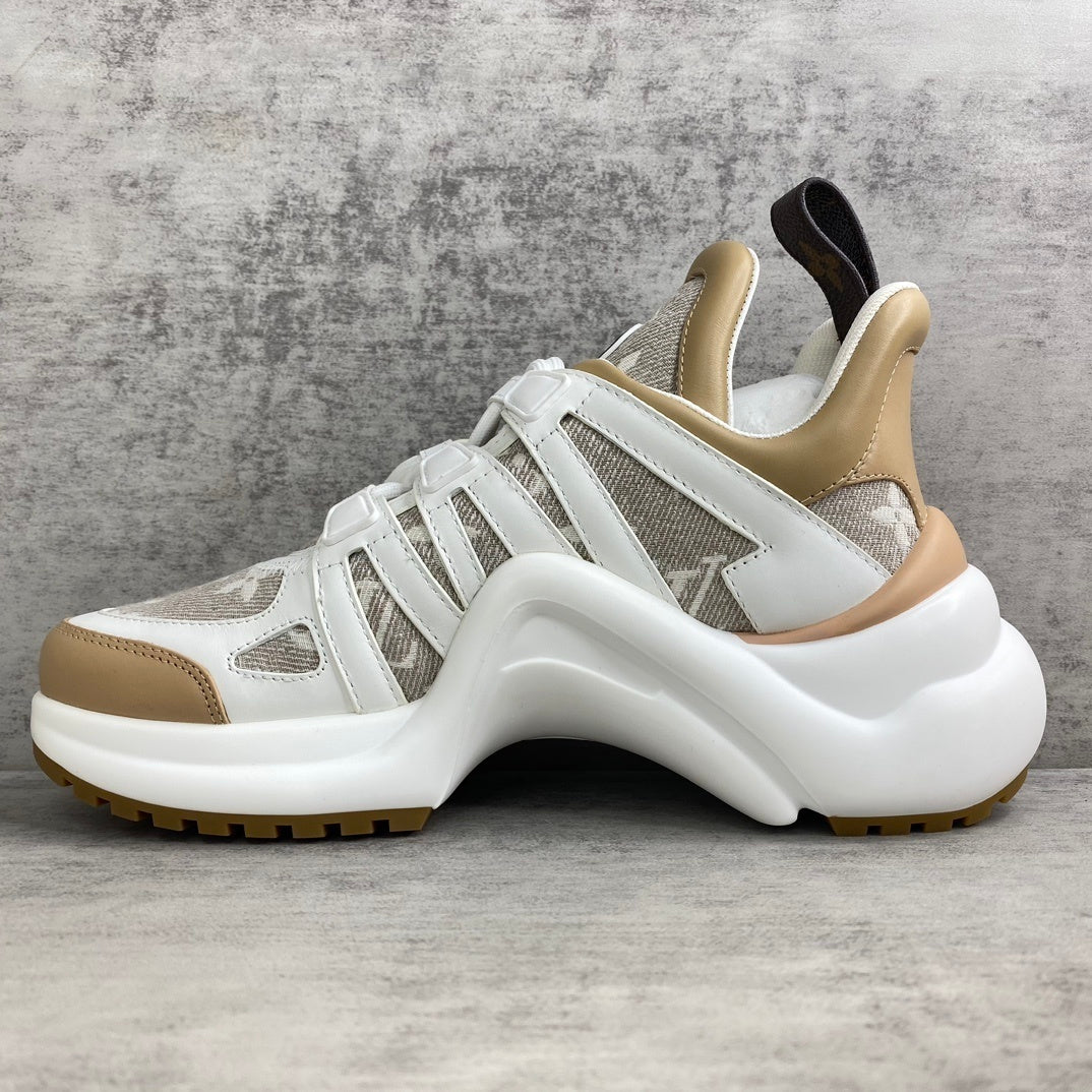 Louis Vuitton Arklight "White-Beige Denim"
