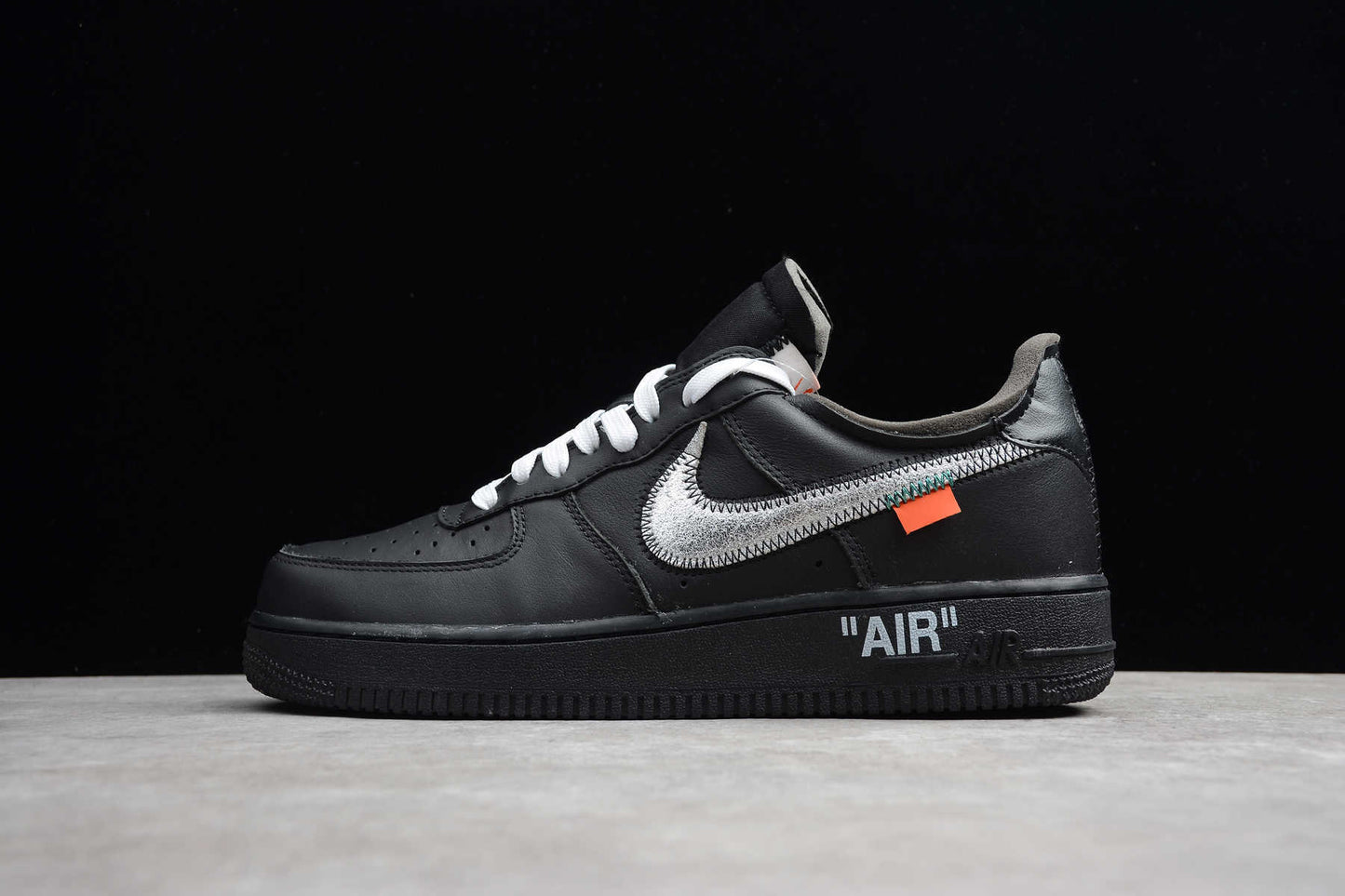 Off-White x Nike Air Force 1 "Black"