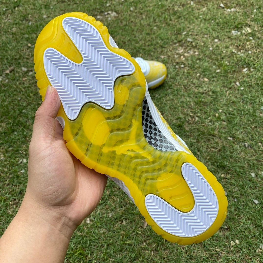 Air Jordan 11 Low "Yellow Snakeskin"