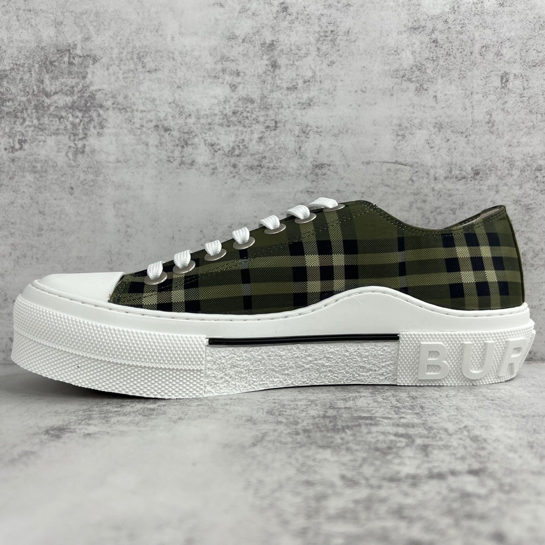 Burberry Gabardine "Green"