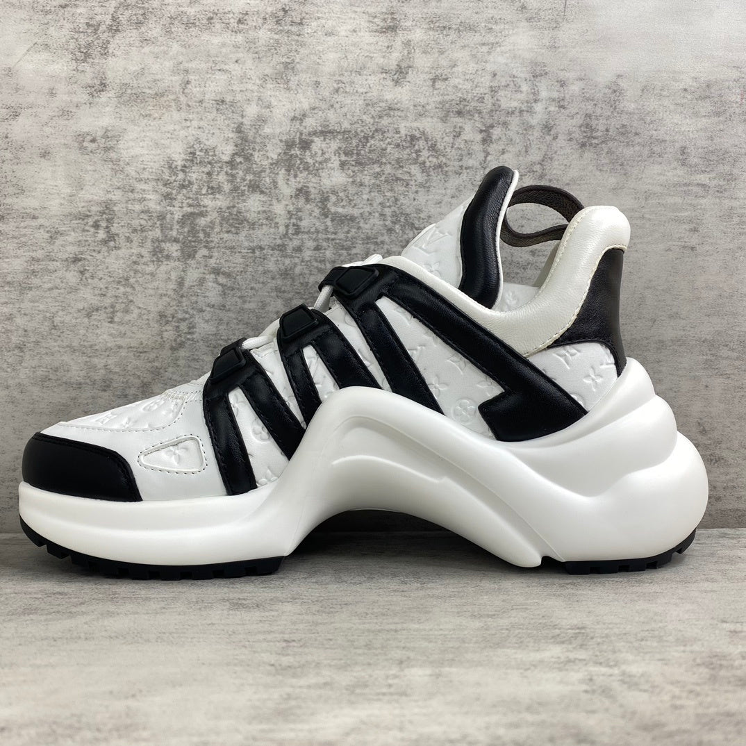 Louis Vuitton Arklight "White-Black"