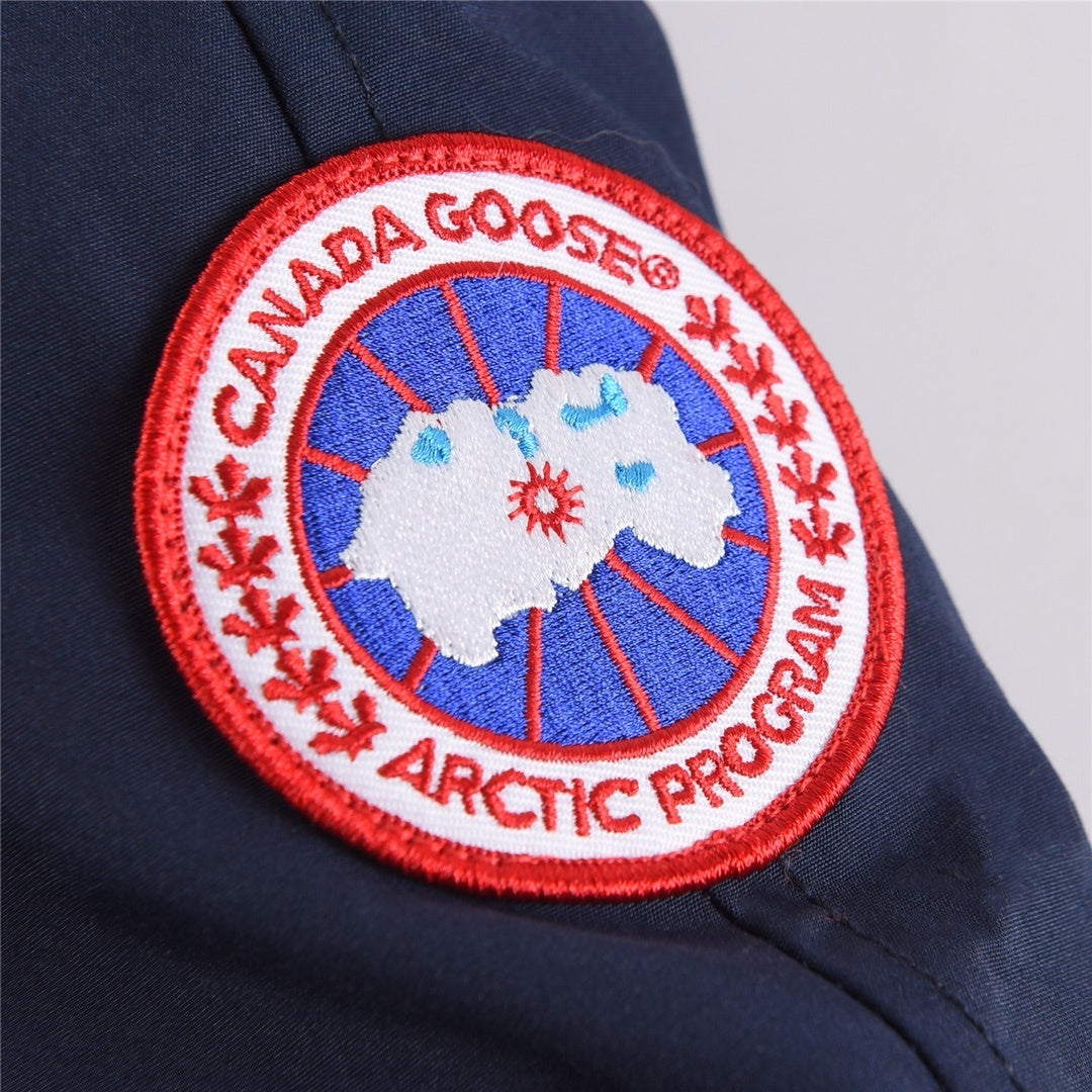Canada Goose Chilliwack Down Jacket "Navy Blue"