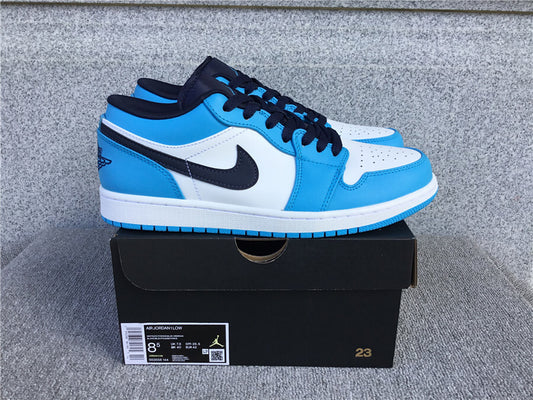 Air Jordan 1 Low "UNC"