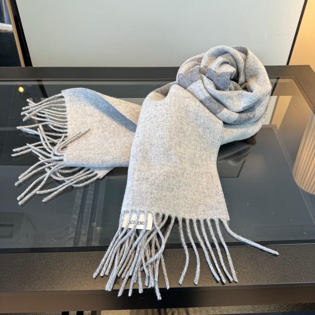 Jacquemus Logo Fringed Scarf "Grey"
