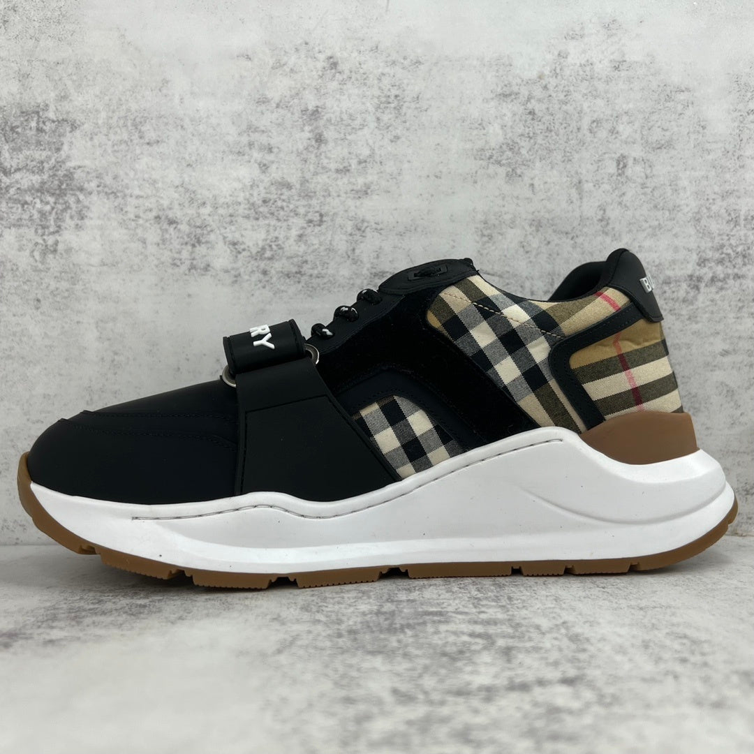 Burberry Ramsey "Black-Beige"