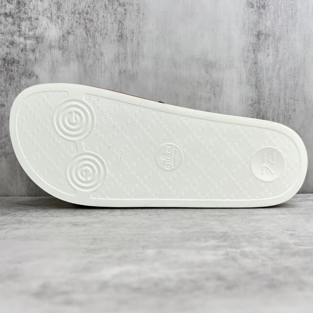 Disney x Gucci Slides "White-Beige"