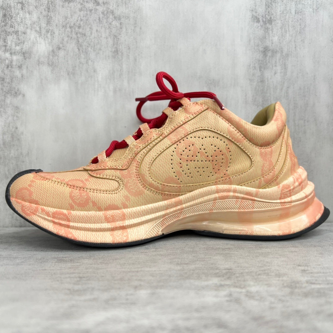 Gucci Run "Beige-Red Monogram"