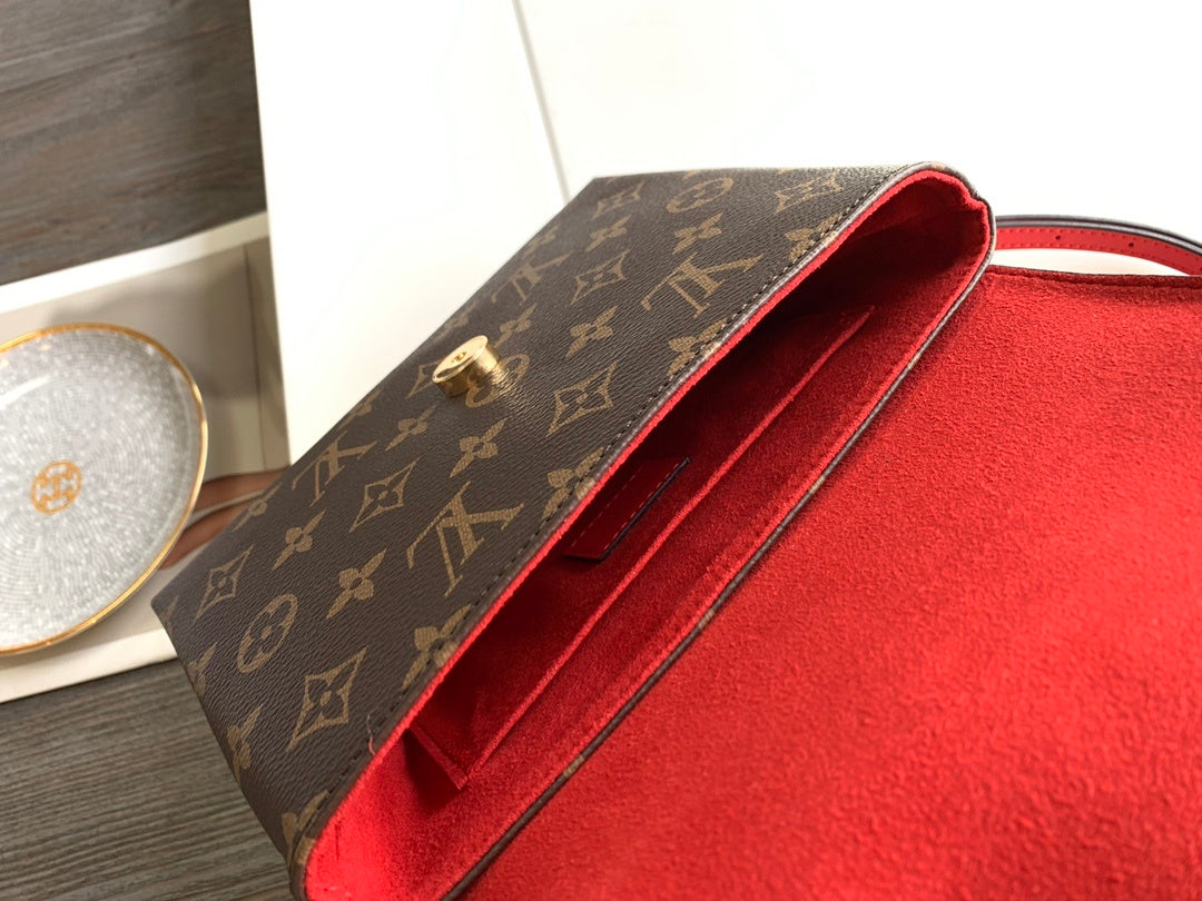 Louis Vuitton Locky BB