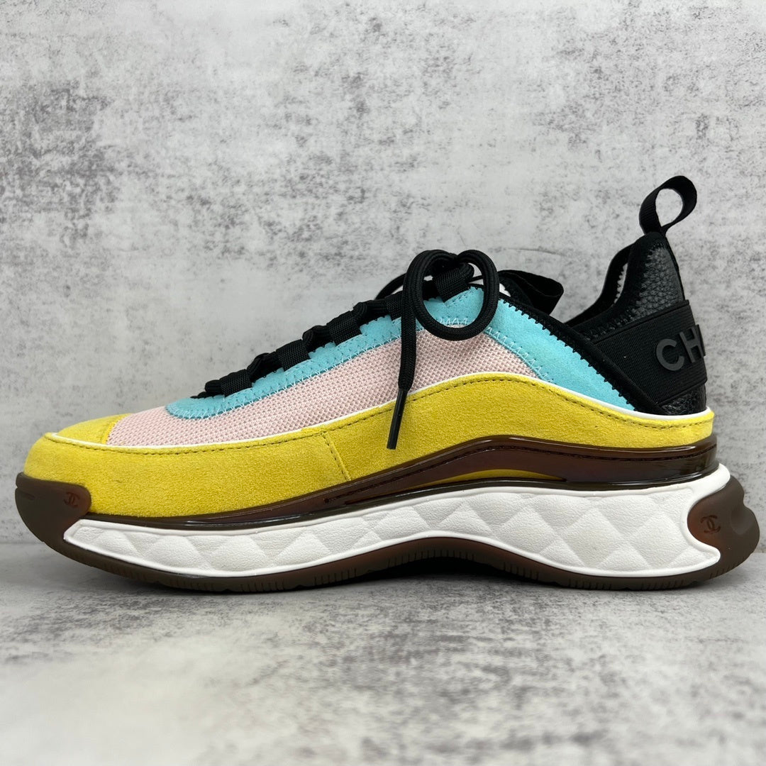 Chanel 22B "Beige-Yellow-Brown"