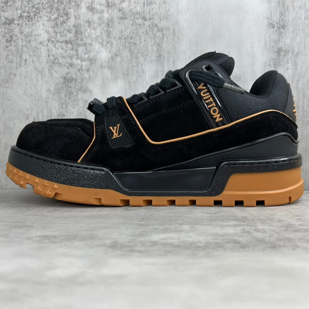 Louis Vuitton Maxi "Brown-Black Suede"