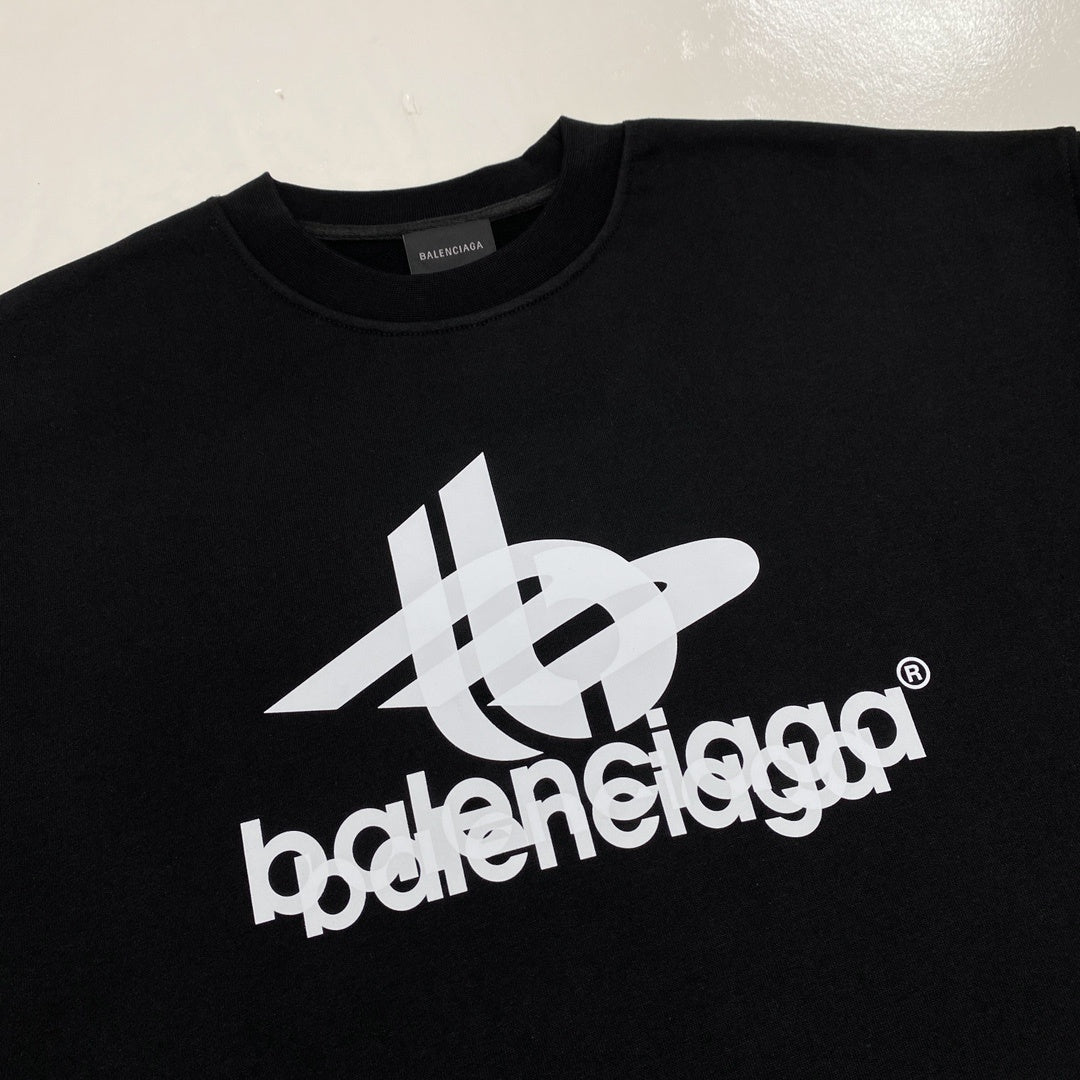 Balenciaga Sweatshirt "Black-White"