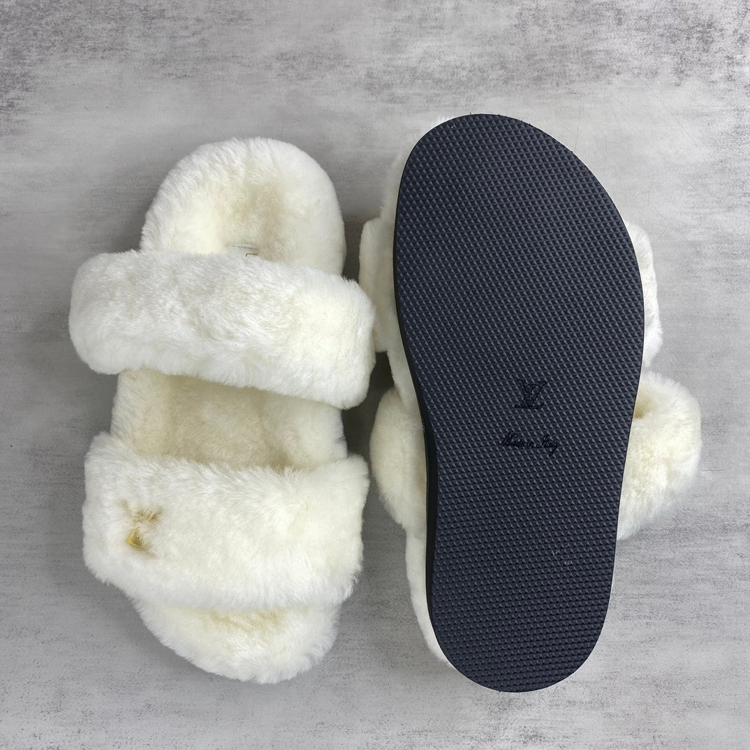Louis Vuitton Sunset Comfort Nude Shearling Flat Mules "White"