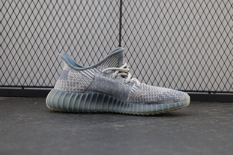 Yeezy 350 V2 "Israfil"