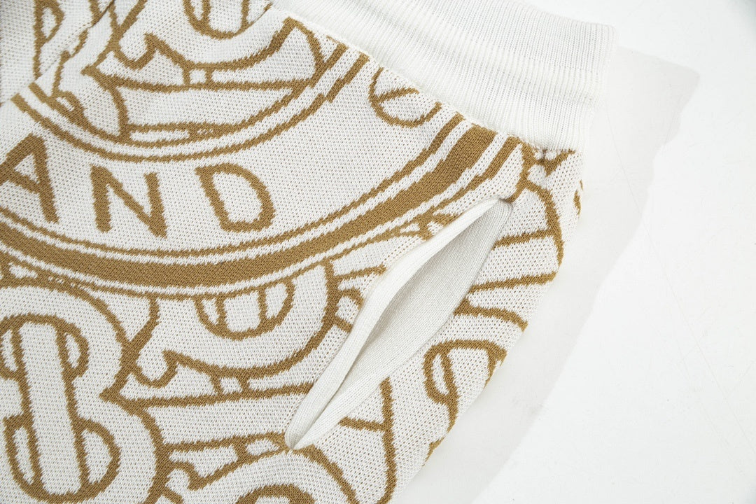 Burberry Shorts "Ivory-Beige"