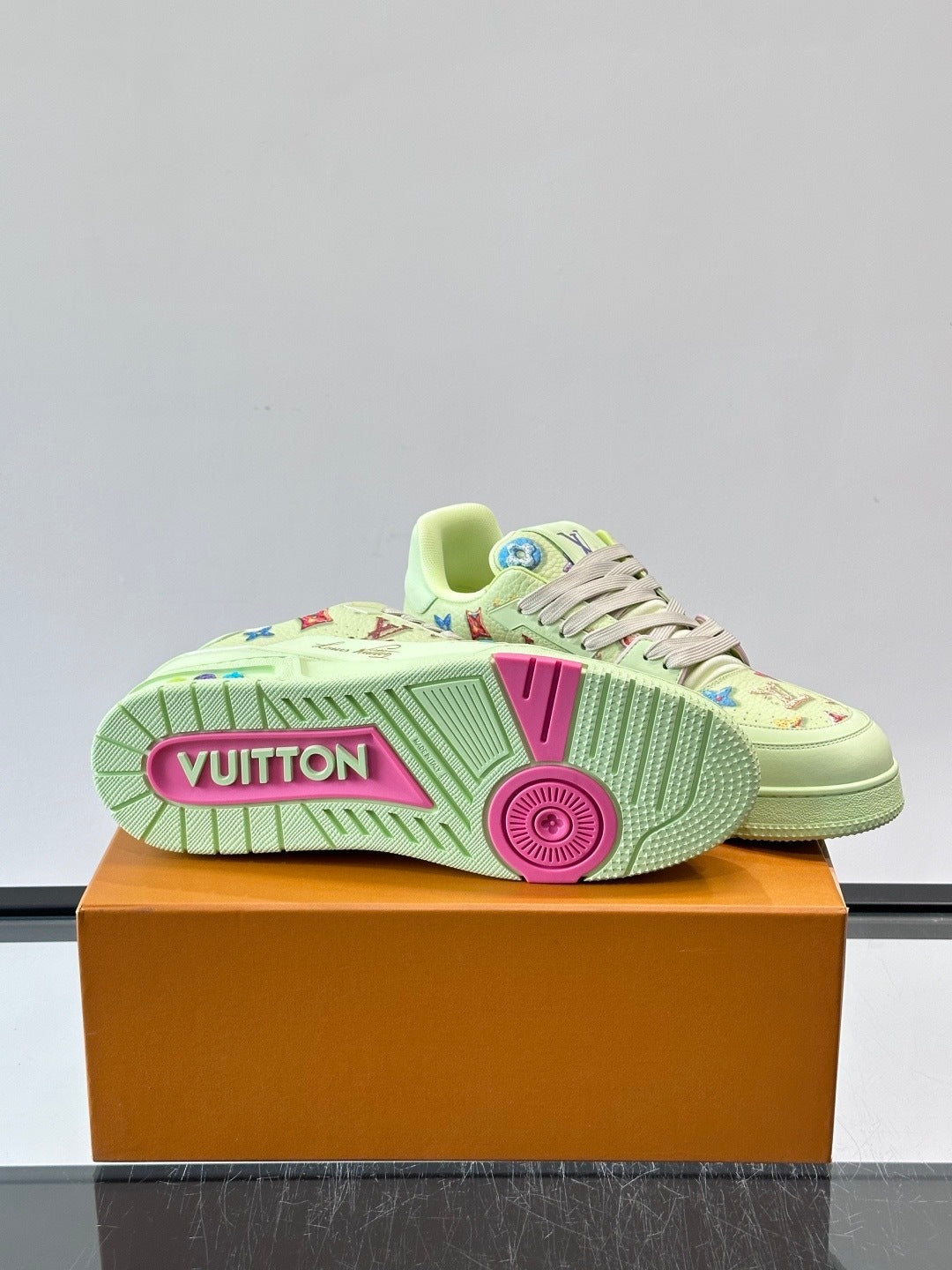 Louis Vuitton LV Trainers "Green"