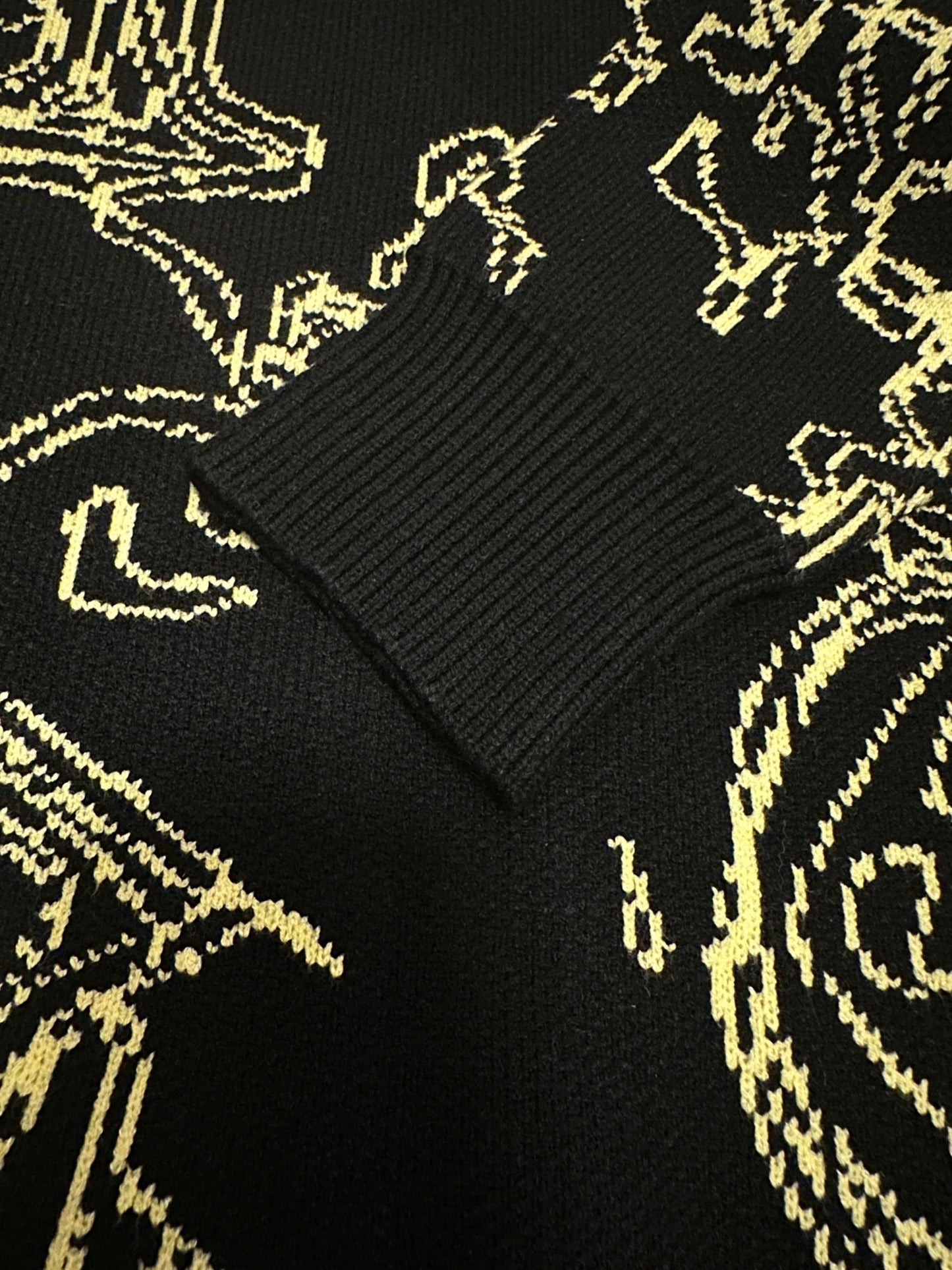 Louis Vuitton Sweater "Black-Yellow"