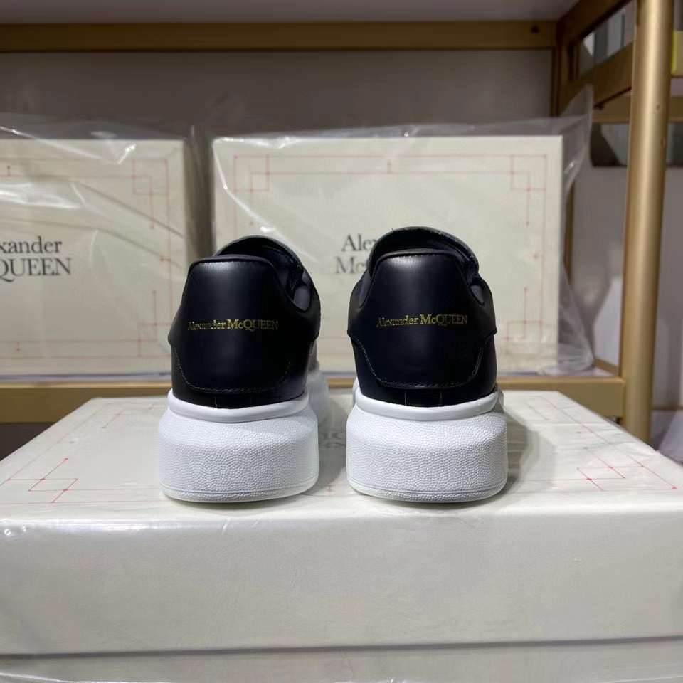 Alexander McQueen Oversized "Black-White Sole"