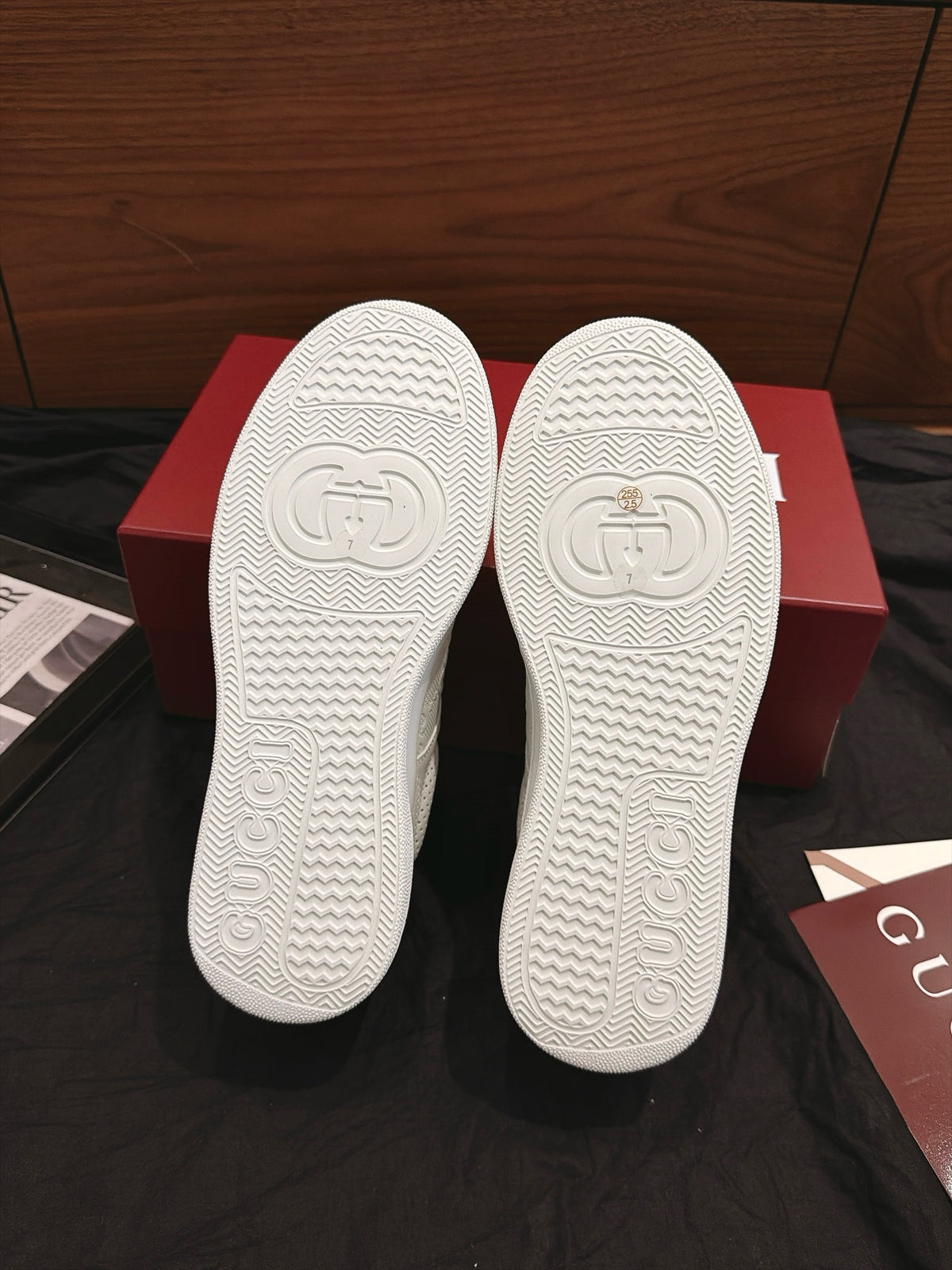 Gucci GG Trainer "White"