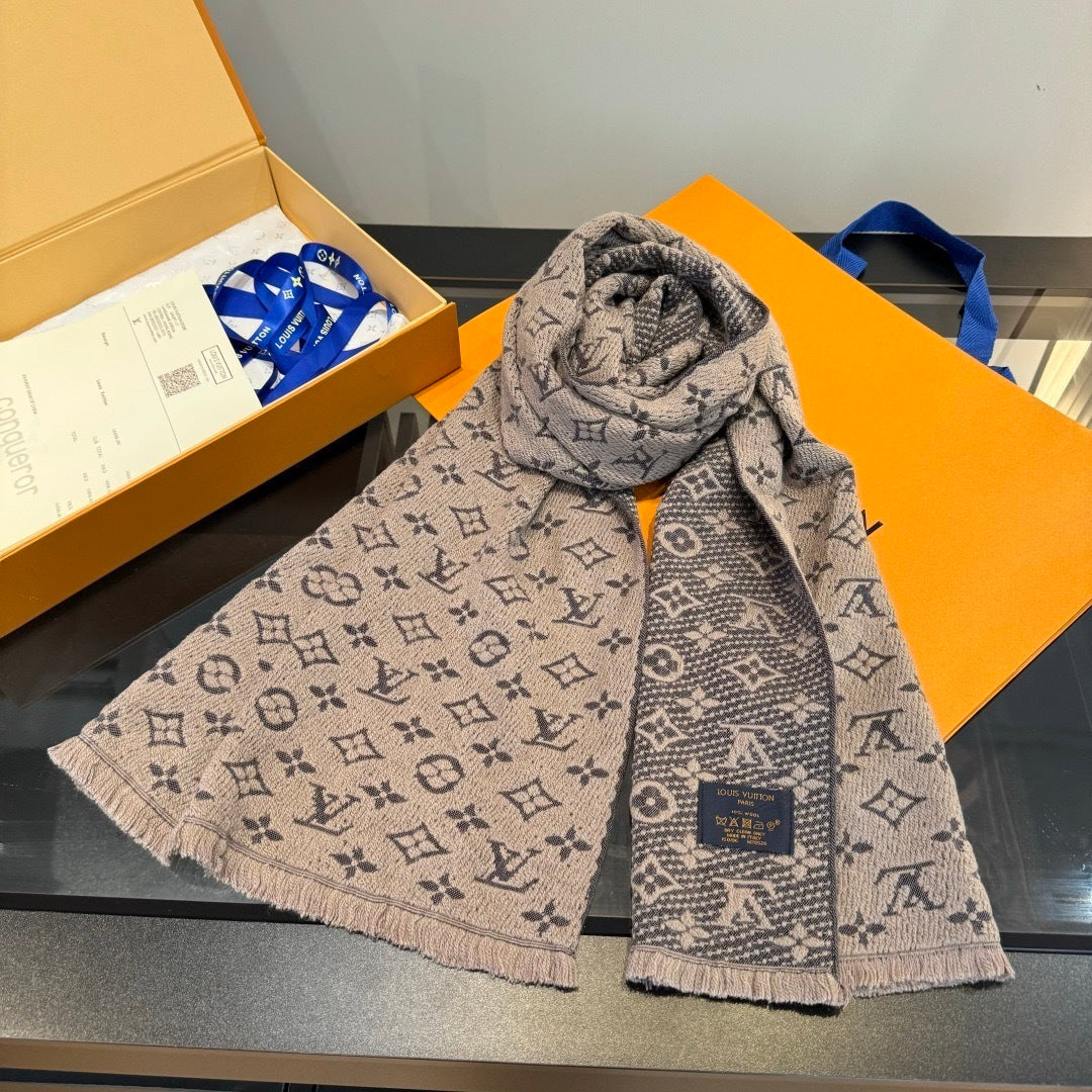 Louis Vuitton Classic Monogram Scarf "Beige"