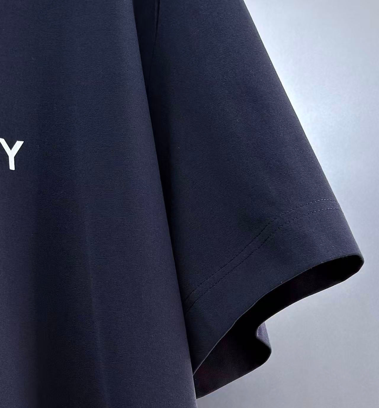 Givenchy Logo Print T-Shirt "Black"