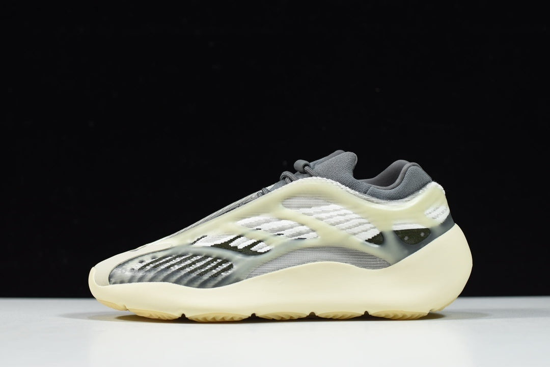 Yeezy 700 V3 "Fade Salt"