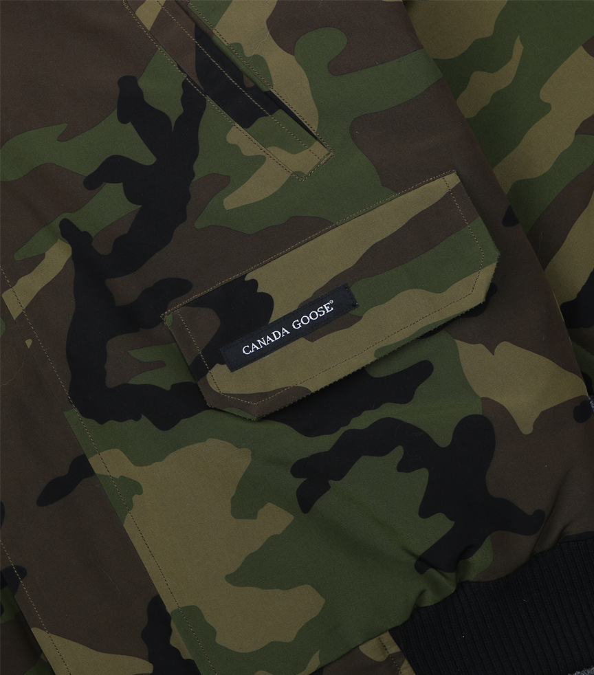 Canada Goose Chilliwack Down Jacket "Camo"
