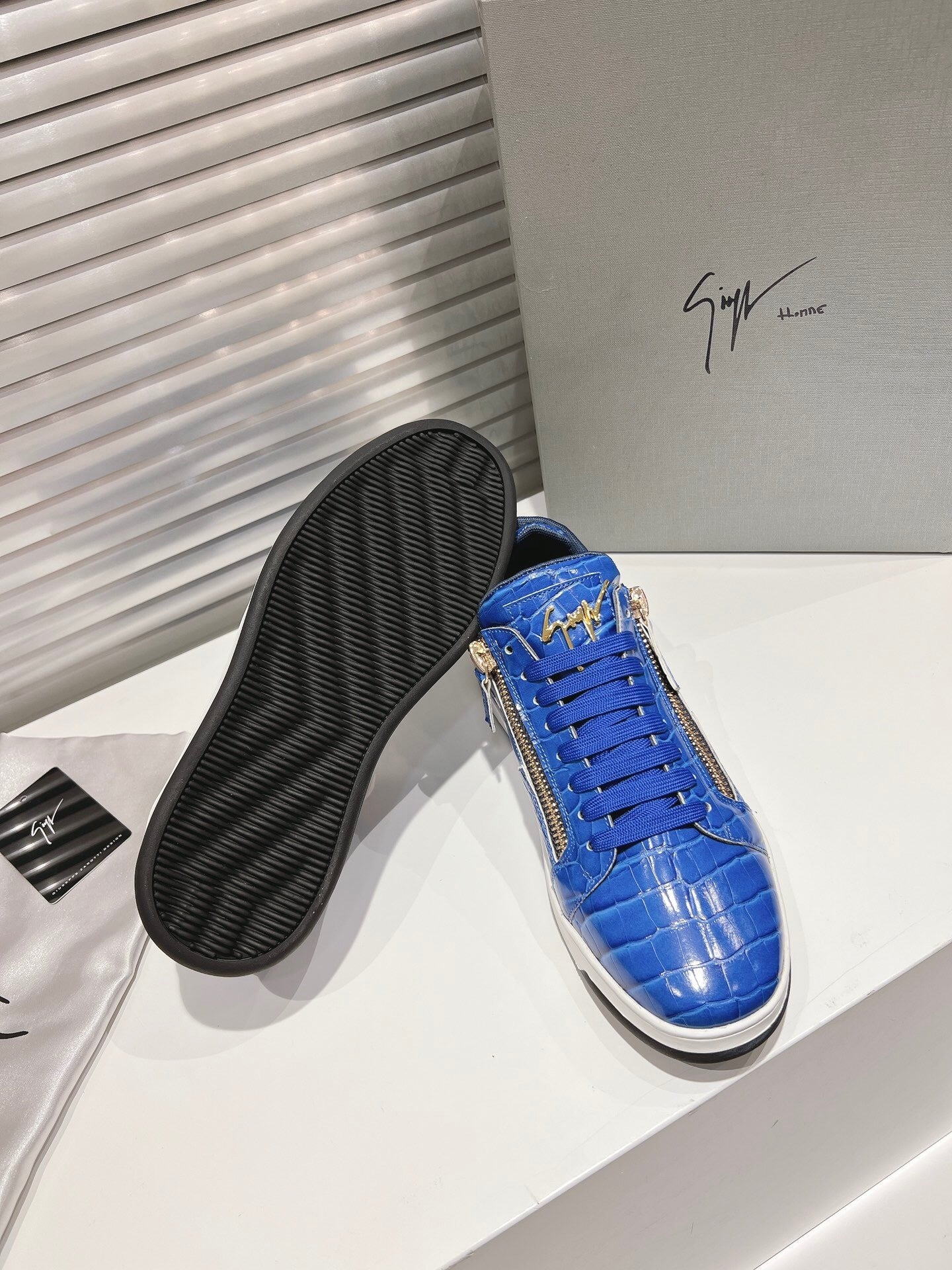 Giuseppe Zanotti GZ94 "Blue Crocodile"