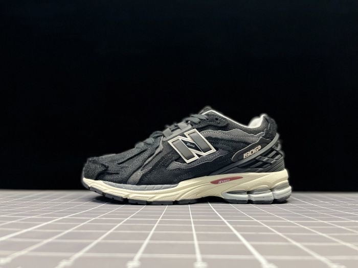 New Balance 1906R “Black-Grey”