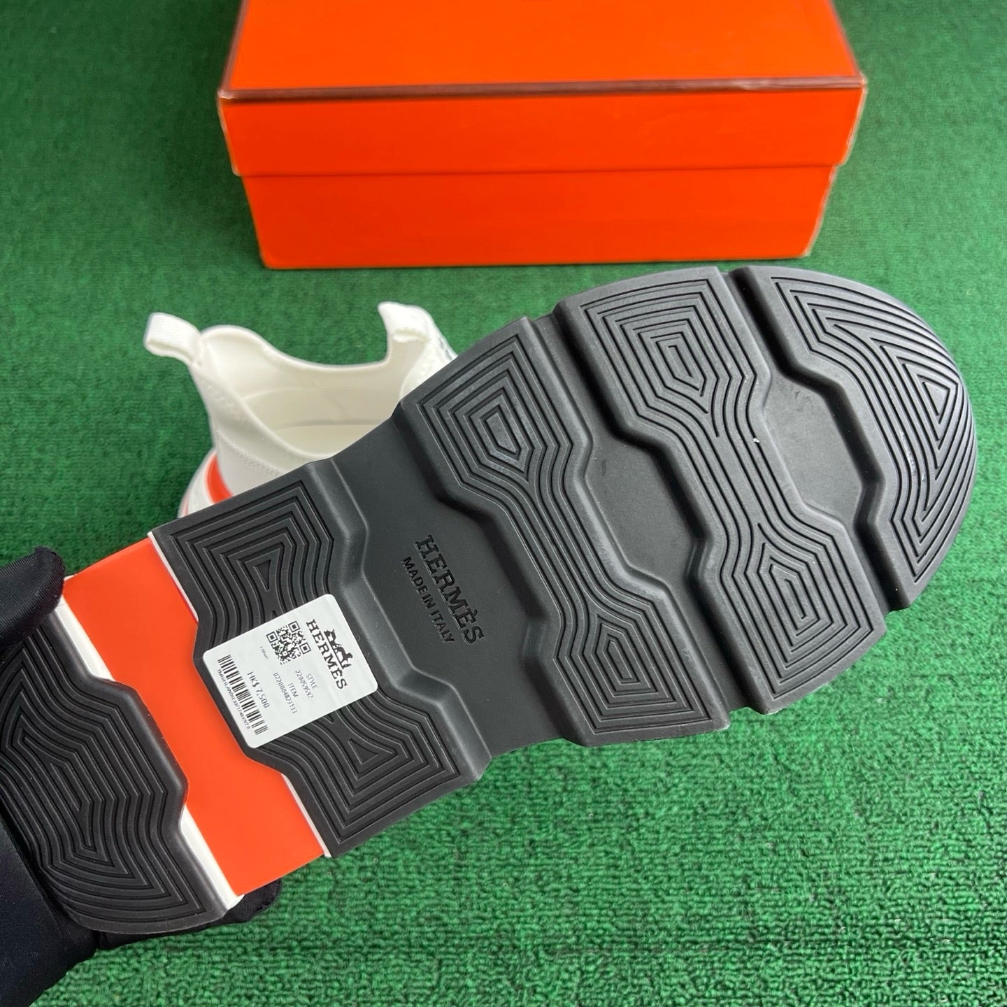 Hermes Moove Sneaker "White-Orange"