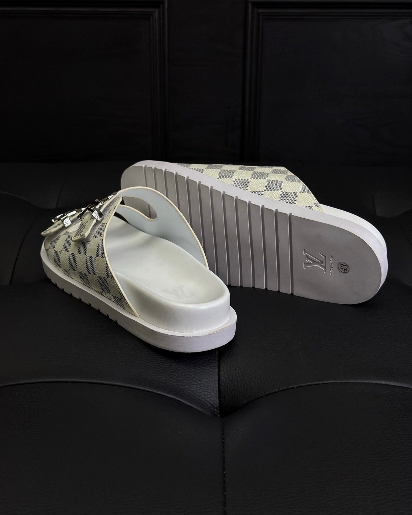 Louis Vuitton Damier Sandals "White"
