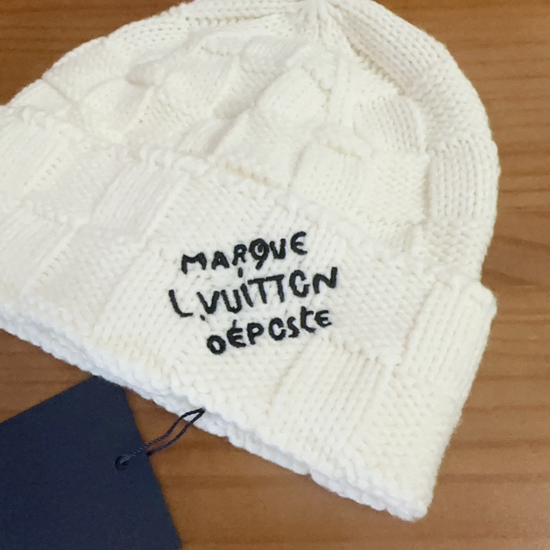 Louis Vuitton Damier Beanie "White"