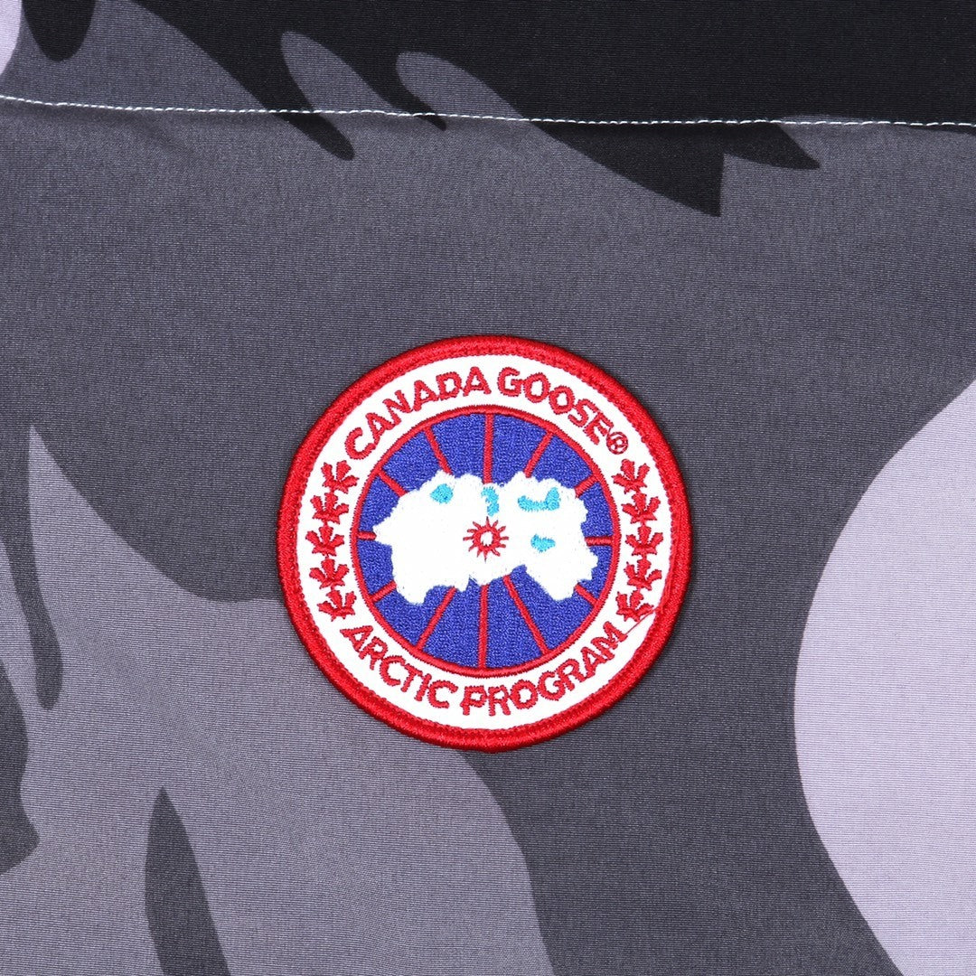 Canada Goose Freestyle Down Vest "Grey Camo"