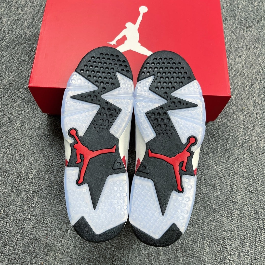 Air Jordan 6 Retro "Red Oreo"