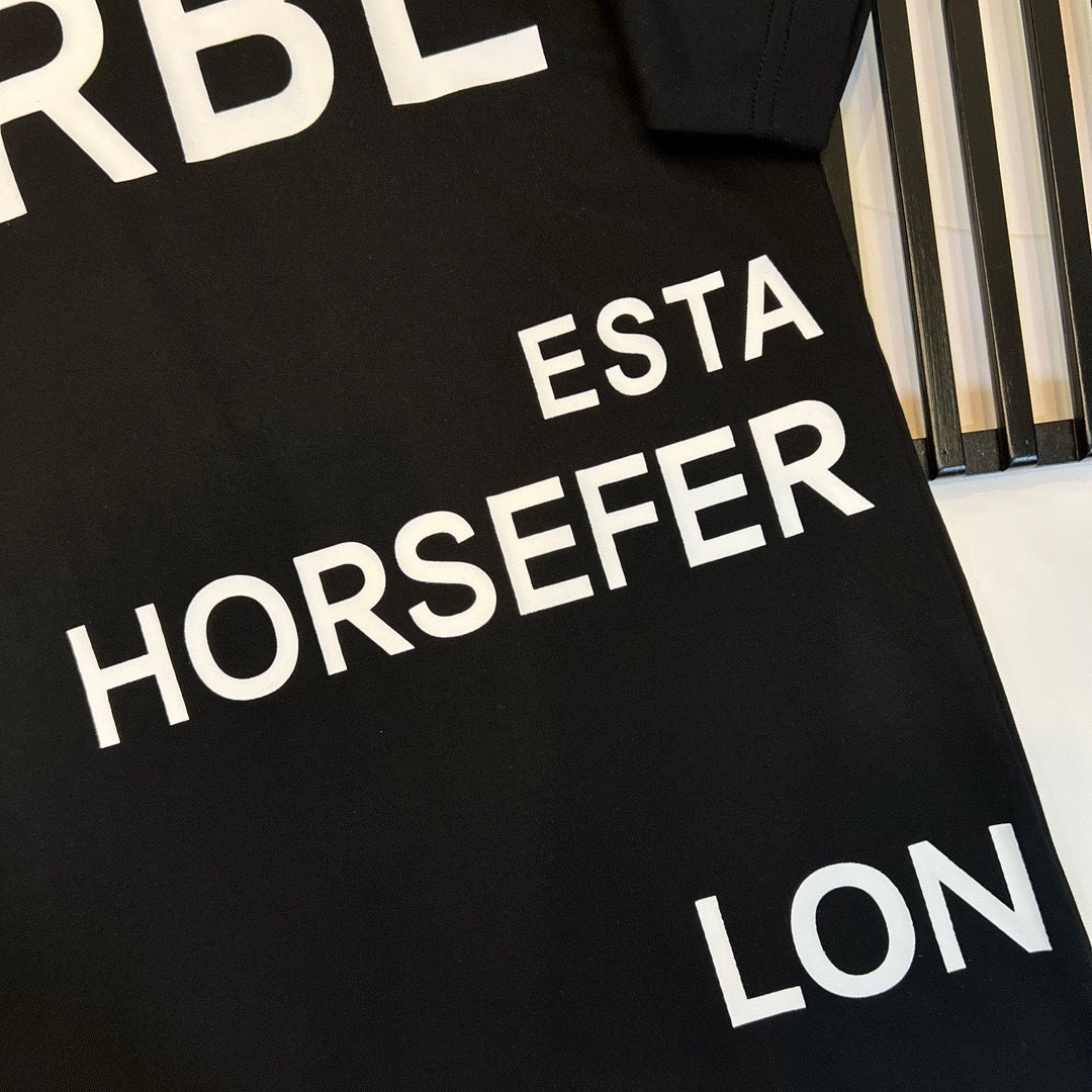 Burberry Horseferry Print Cotton T-Shirt "Black"
