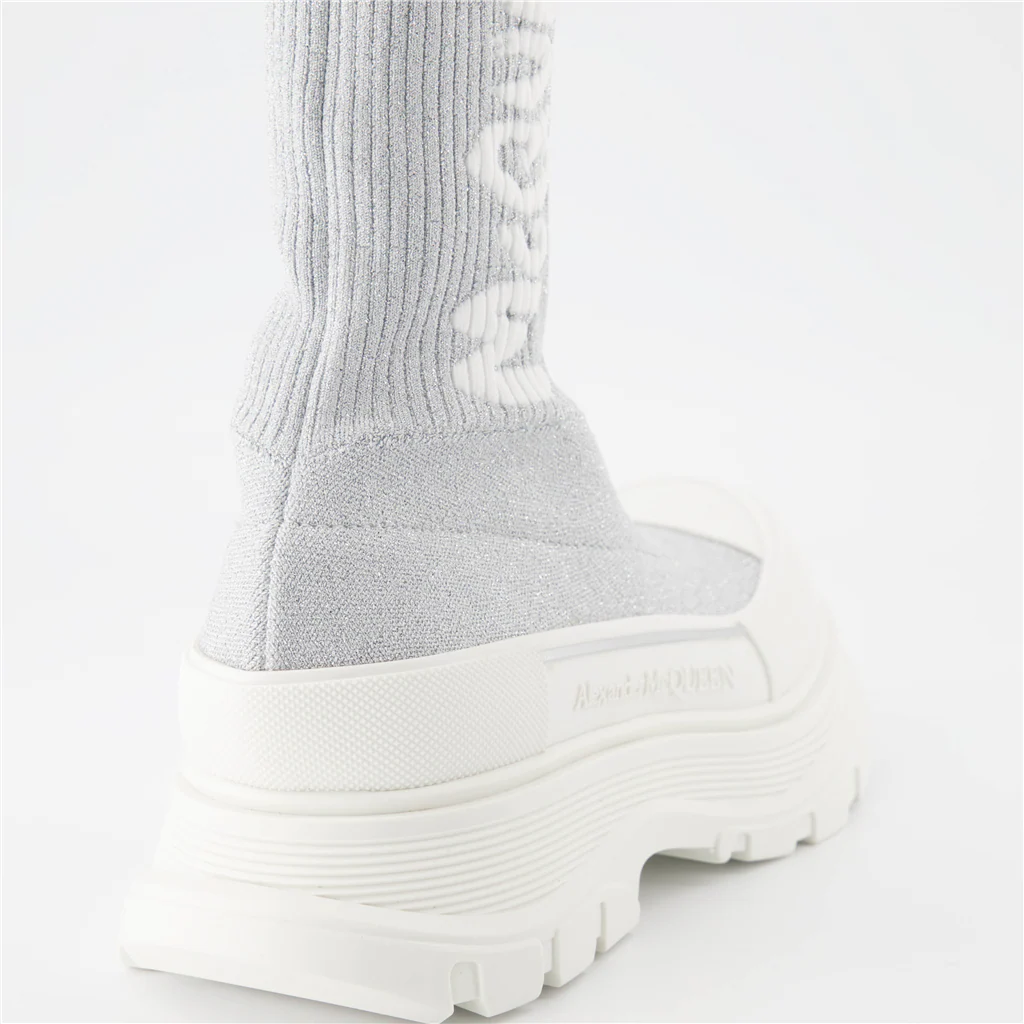 Alexander McQueen Tread Slick Boot "Ribbed Grey"