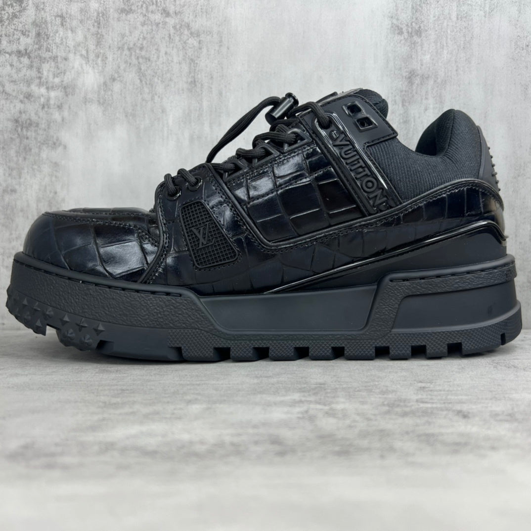 Louis Vuitton Maxi "Black Crocodile Pattern"