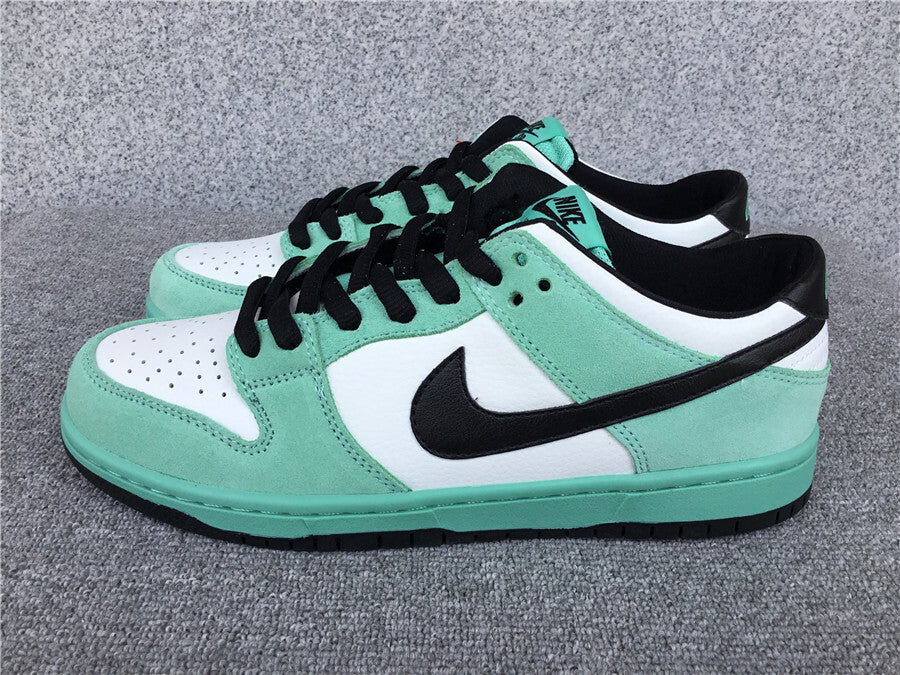 Nike Dunk SB Low "Sea Crystal"