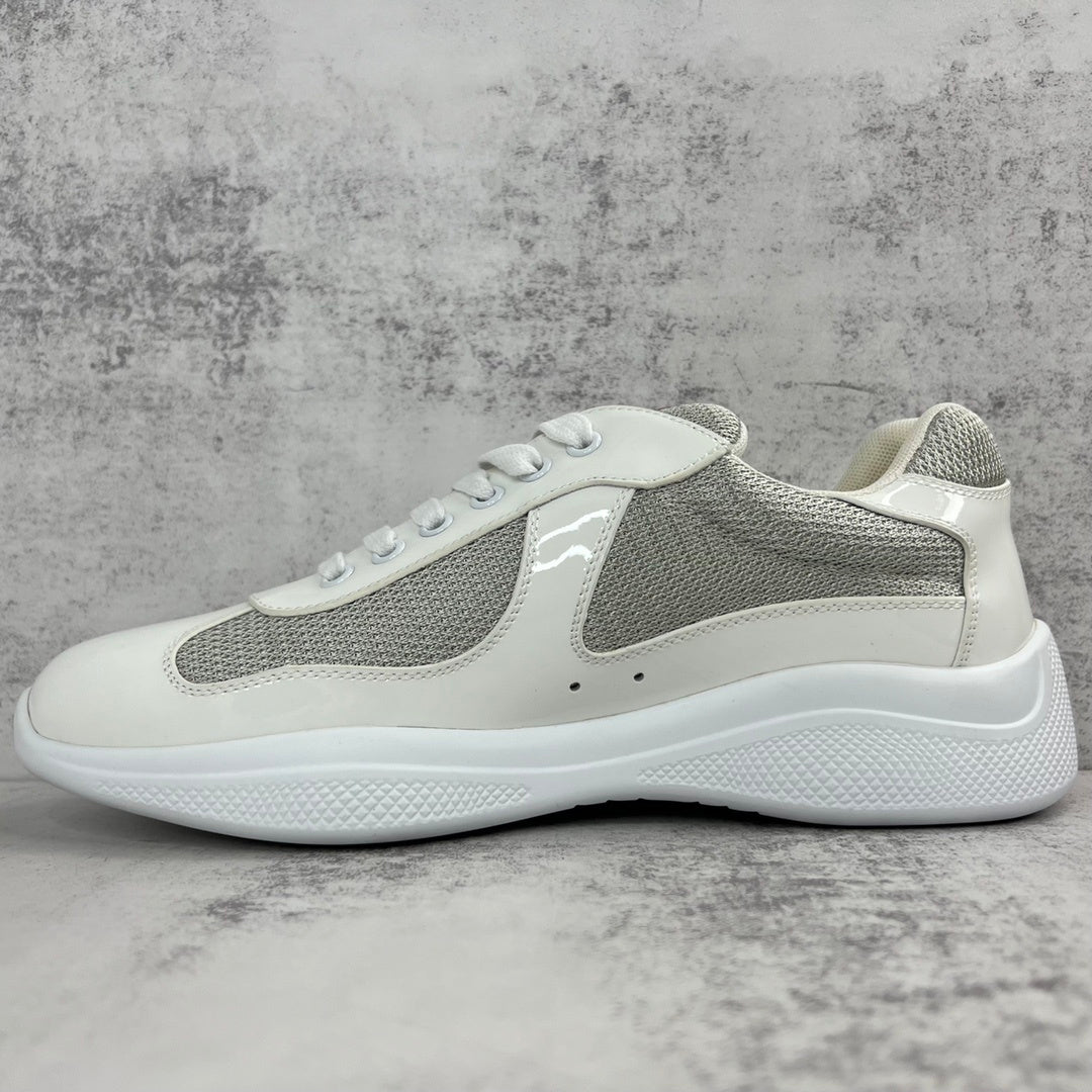 Prada America's Cup "White-Silver"