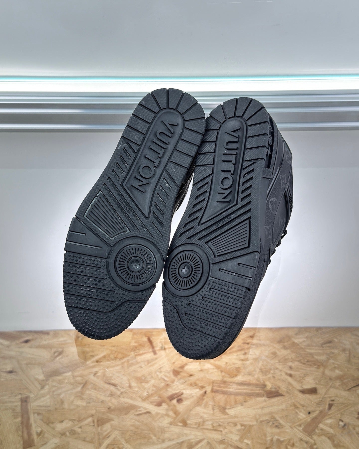 Louis Vuitton LV Trainers "Black Monogram"