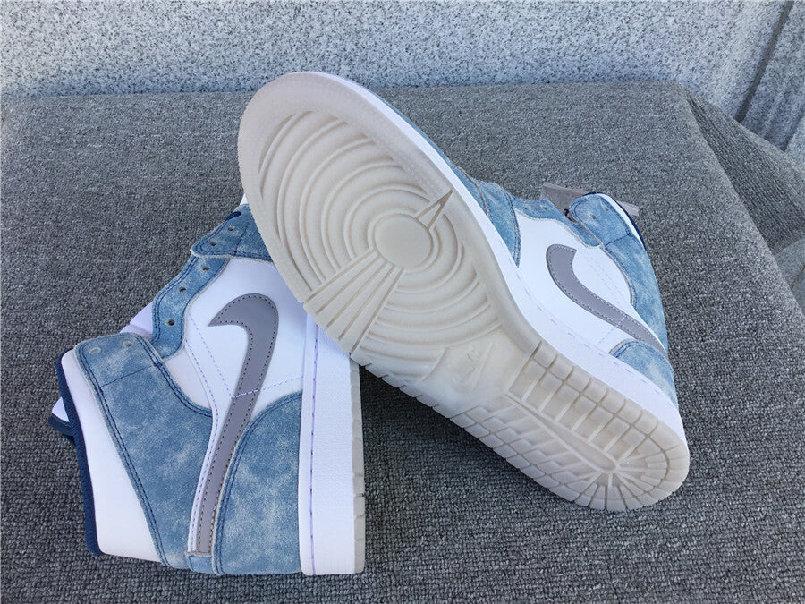 Air Jordan 1 Mid "French Blue"