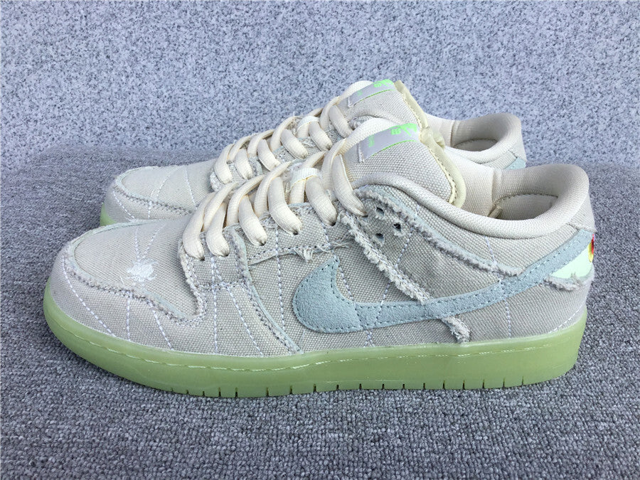 Nike SB Dunk Low "Mummy"